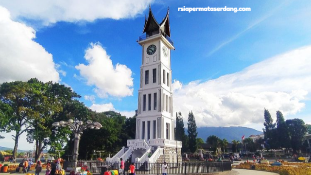 Universitas Terbaik di Sumatera Barat
